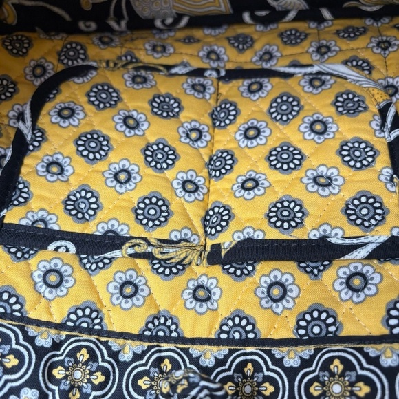 VERA BRADLEY Discontinued Bird Floral Geometric Quilted Cotton Shoulder Bag - Picture 7 of 15